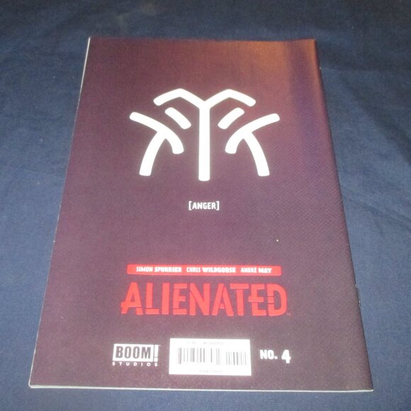 Alienated #4 Chris Wildgoose (Boom Studio Comics, 2020) Variant A 1st Printing - Picture 2 of 3